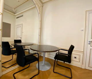 Bureau privé 16 m² 2 postes Location bureau Place de l'Opéra Paris 75009 - photo 2